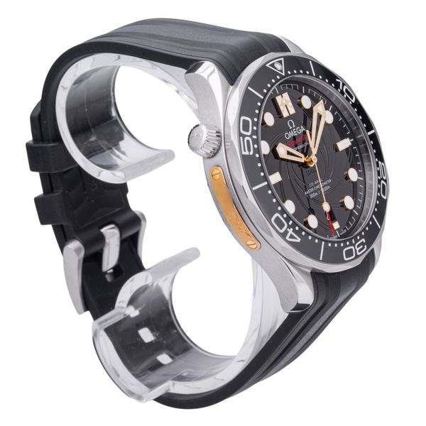 Omega Seamaster Diver 300m 210.22.42.20.01.004